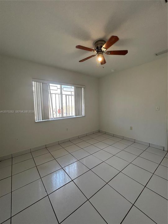 For Rent: $3,000 (3 beds, 2 baths, 1894 Square Feet)