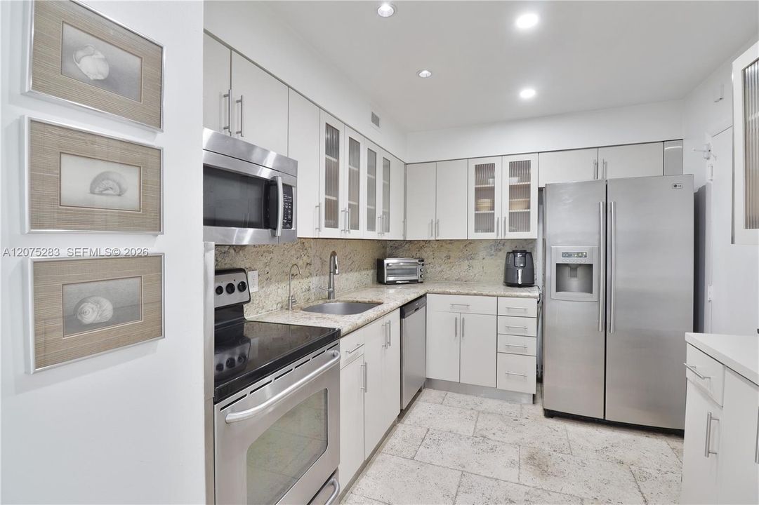 En Venta: $559,000 (2 camas, 2 baños, 1326 Pies cuadrados)