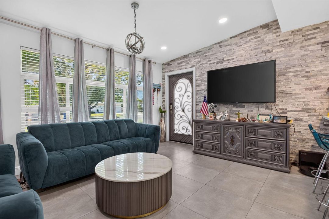 22-web-or-mls-4520-2576