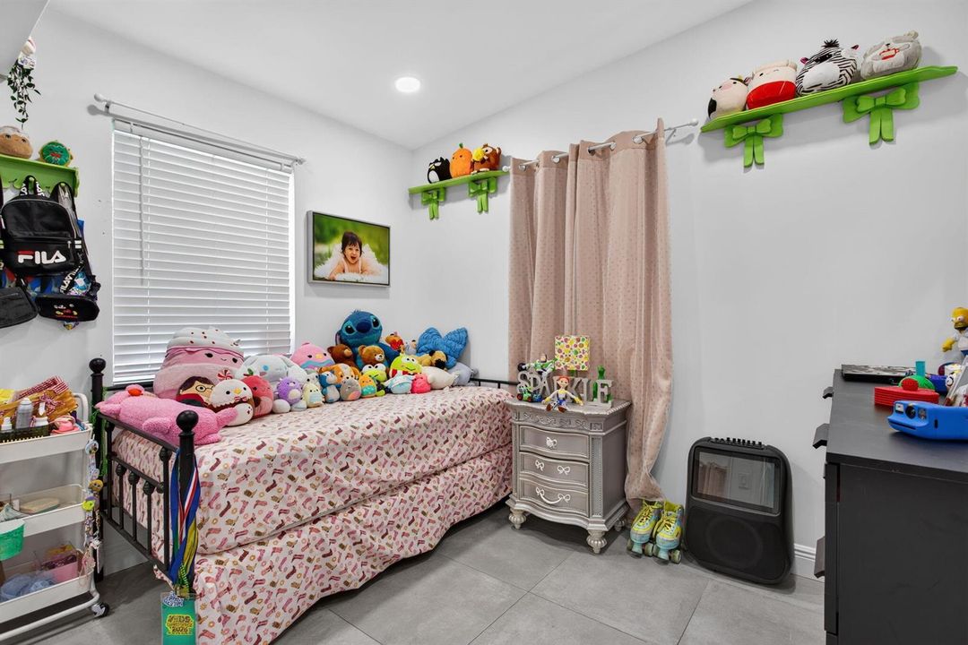 33-web-or-mls-4520-2637