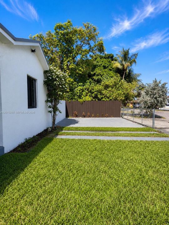 For Rent: $3,900 (3 beds, 2 baths, 1148 Square Feet)