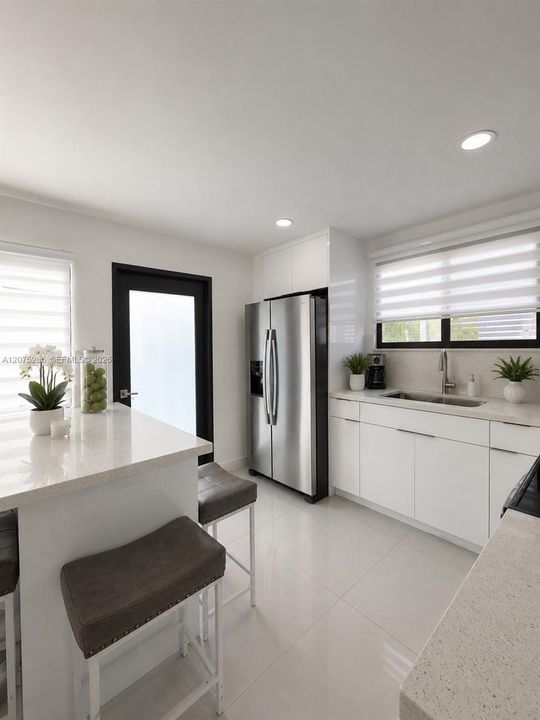 For Rent: $3,900 (3 beds, 2 baths, 1148 Square Feet)