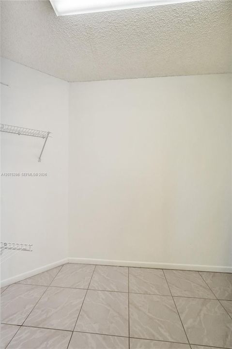 For Sale: $289,000 (2 beds, 2 baths, 1533 Square Feet)