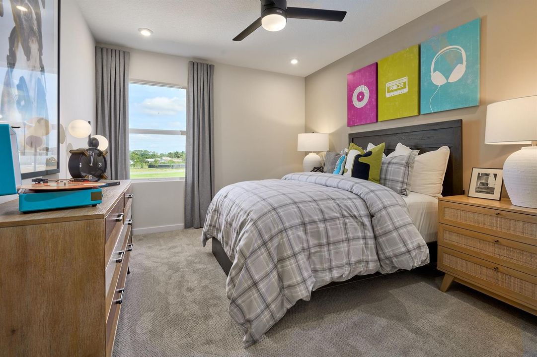 Benton Bed 3