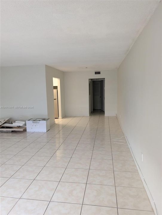 В аренду: $1,750 (1 спален, 1 ванн, 994 Квадратных фут)