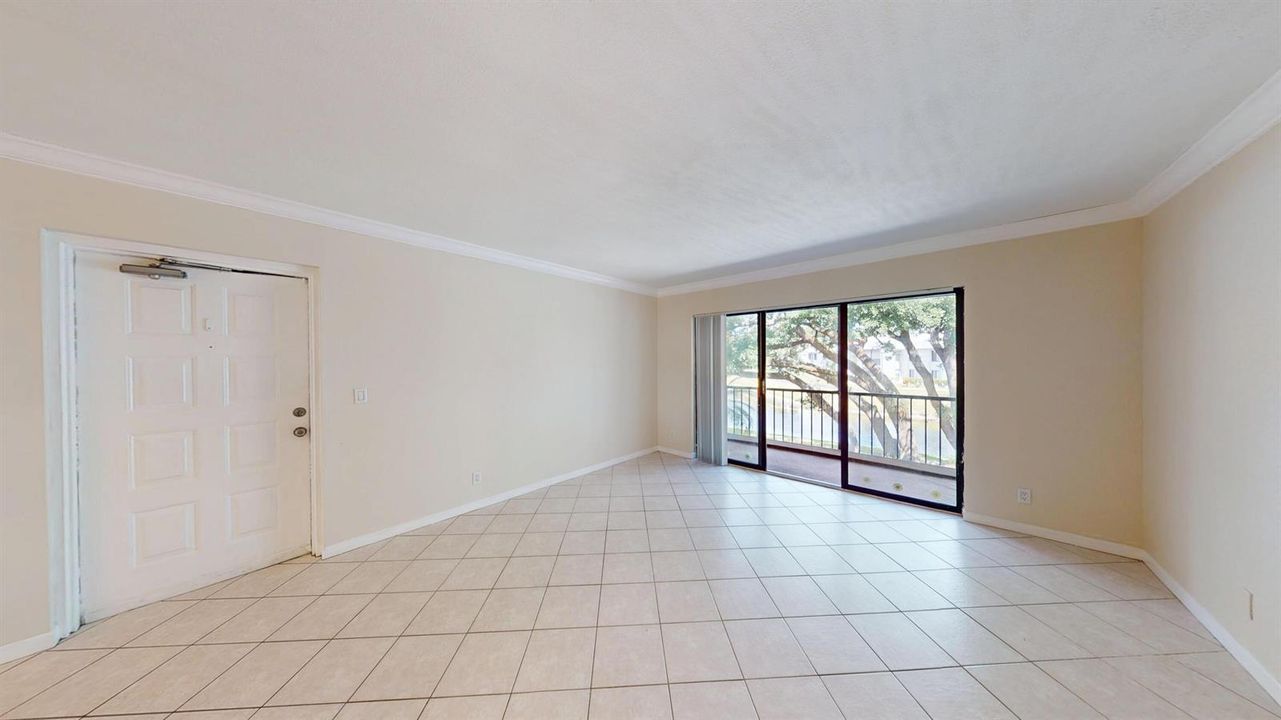 1015-Green-Pine-Blvd-C2-04292025_161117