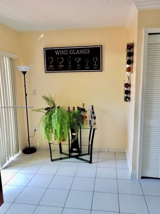 En Renta: $2,600 (2 camas, 2 baños, 1100 Pies cuadrados)