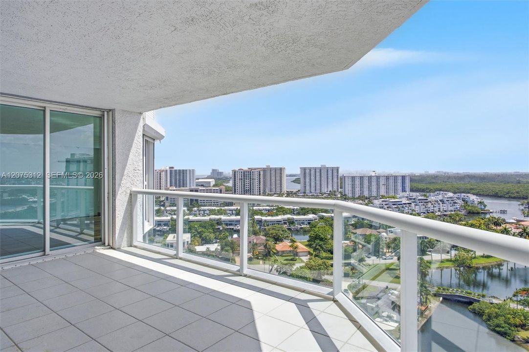 For Rent: $9,990 (3 beds, 3 baths, 2340 Square Feet)
