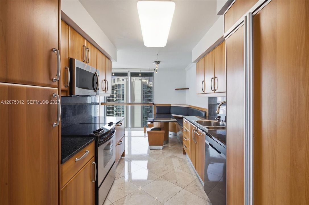 For Rent: $9,990 (3 beds, 3 baths, 2340 Square Feet)