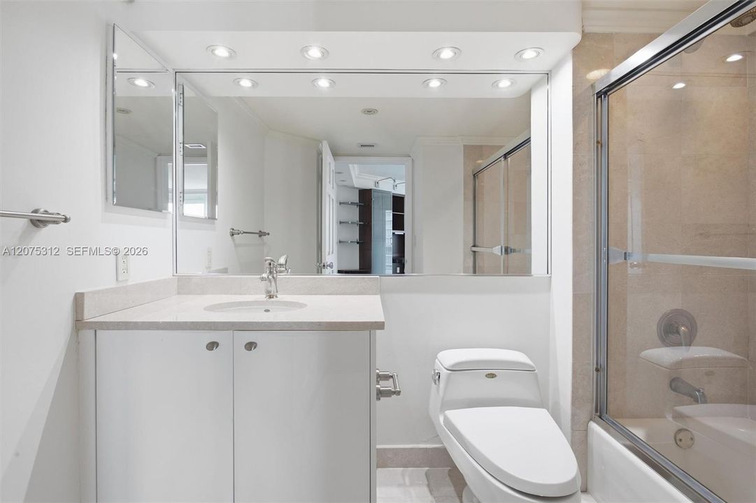For Rent: $9,990 (3 beds, 3 baths, 2340 Square Feet)