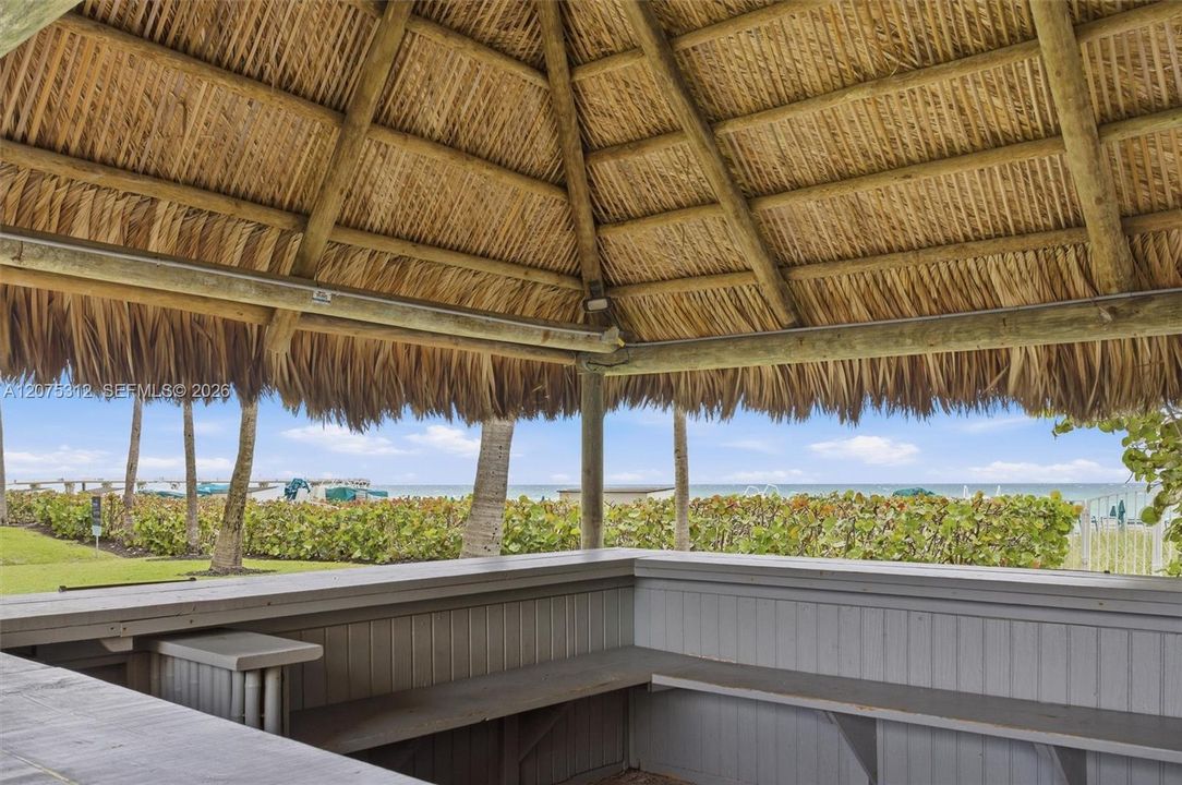 For Rent: $9,990 (3 beds, 3 baths, 2340 Square Feet)