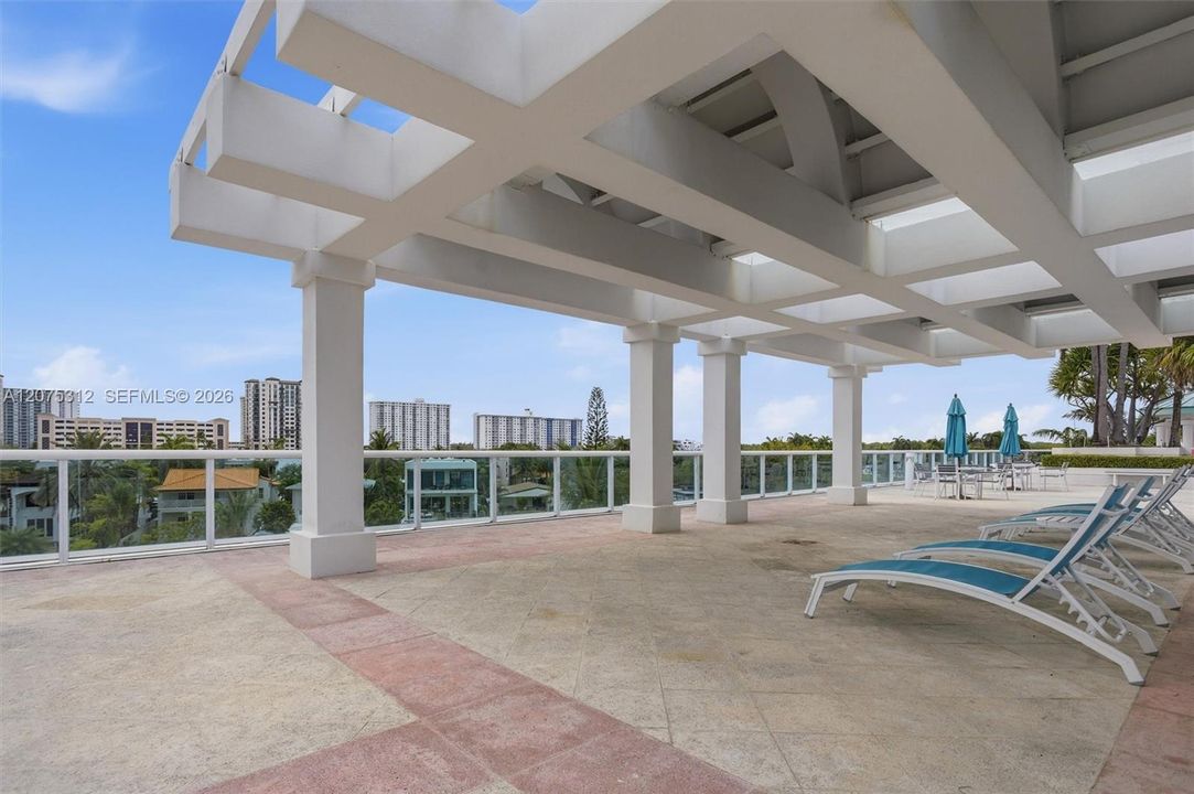 For Rent: $9,990 (3 beds, 3 baths, 2340 Square Feet)