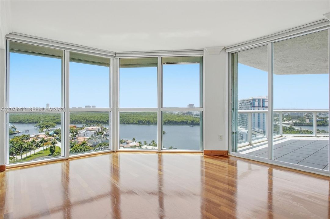 For Rent: $9,990 (3 beds, 3 baths, 2340 Square Feet)