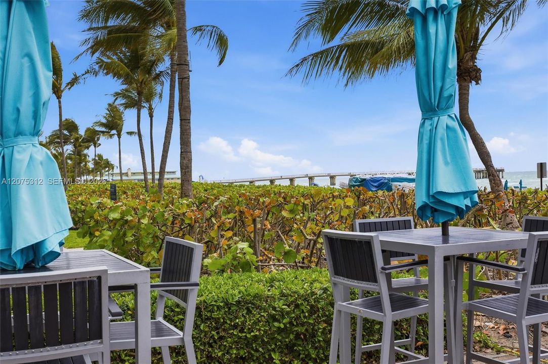 For Rent: $9,990 (3 beds, 3 baths, 2340 Square Feet)