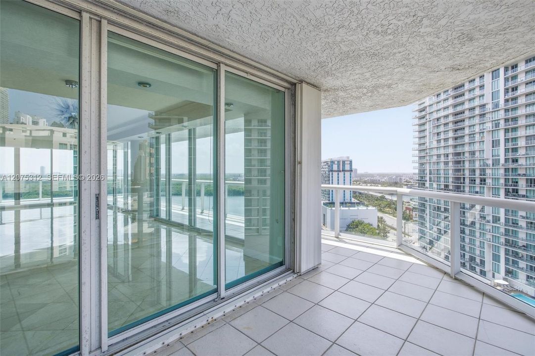 For Rent: $9,990 (3 beds, 3 baths, 2340 Square Feet)