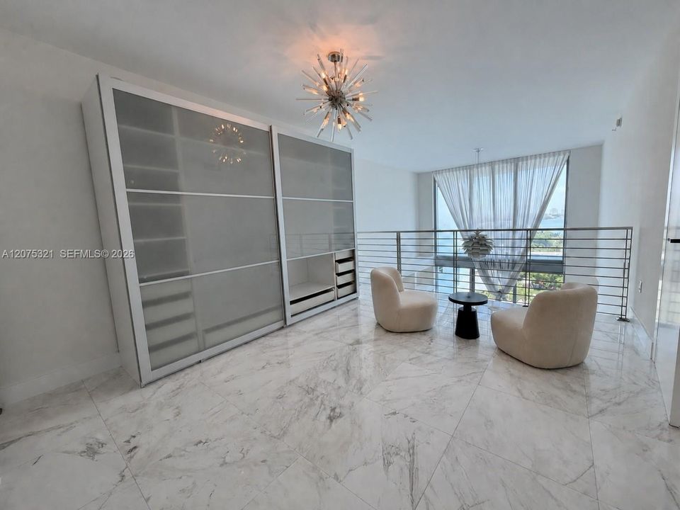 For Rent: $7,650 (2 beds, 2 baths, 1579 Square Feet)