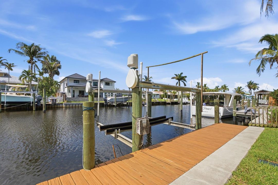 Boat Lift