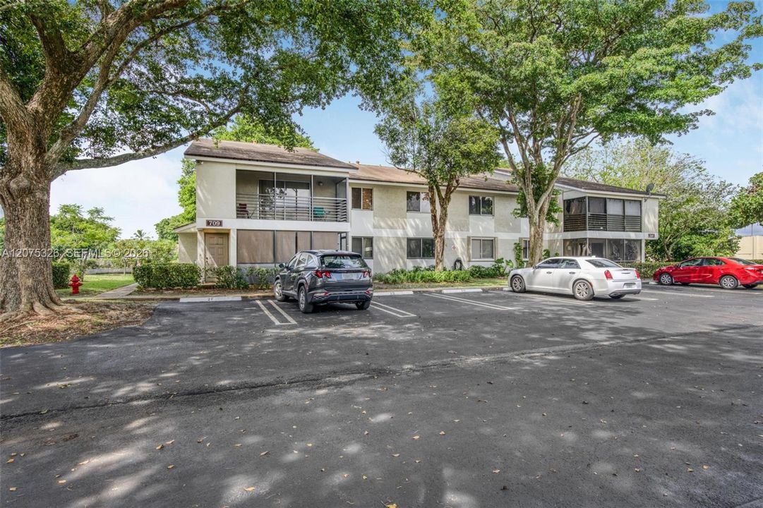 En Renta: $2,300 (2 camas, 2 baños, 1080 Pies cuadrados)