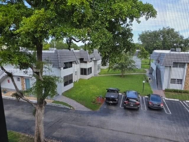 На продажу: $154,900 (2 спален, 2 ванн, 958 Квадратных фут)