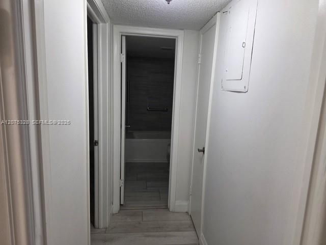 На продажу: $154,900 (2 спален, 2 ванн, 958 Квадратных фут)