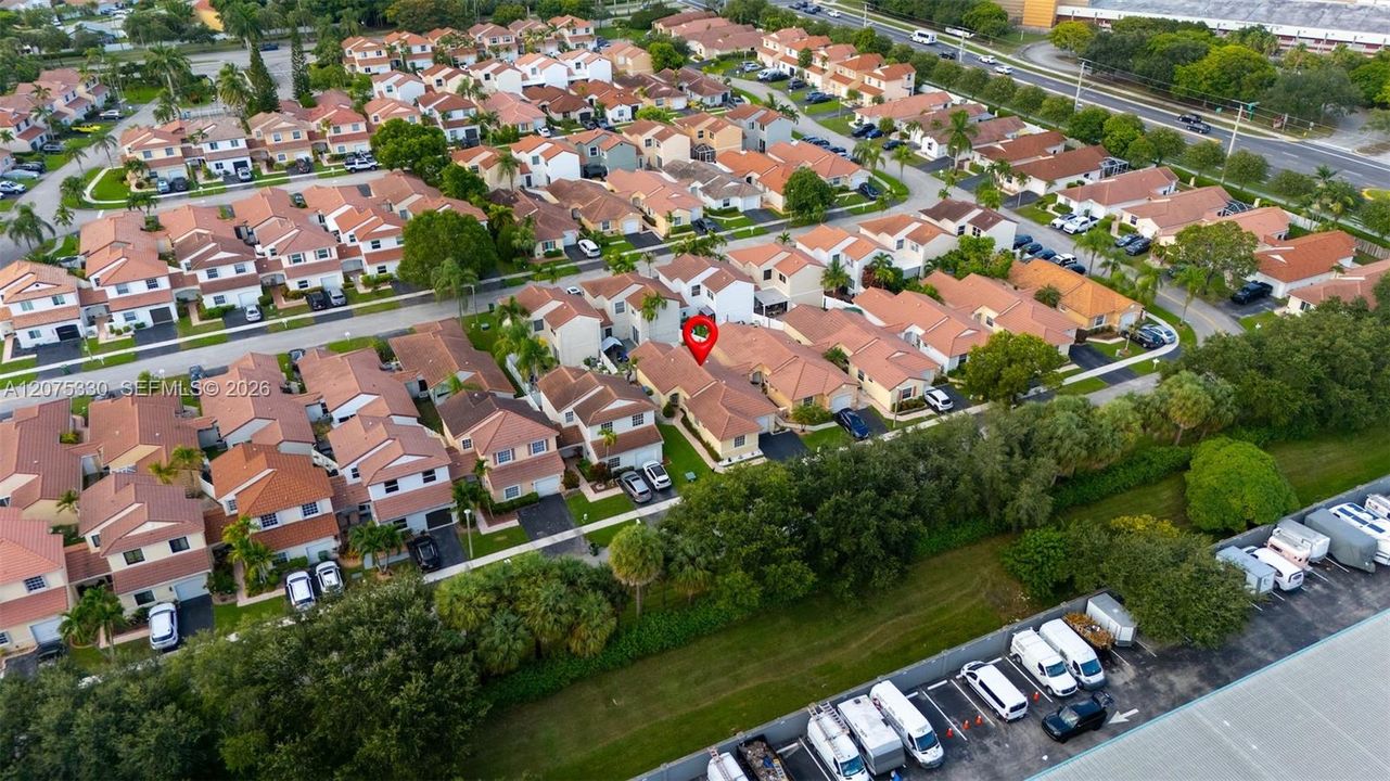 En Venta: $535,000 (3 camas, 2 baños, 1356 Pies cuadrados)