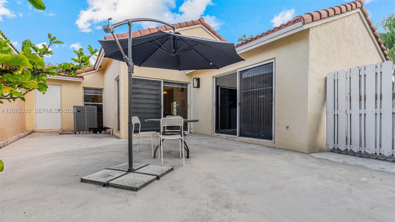 En Venta: $535,000 (3 camas, 2 baños, 1356 Pies cuadrados)