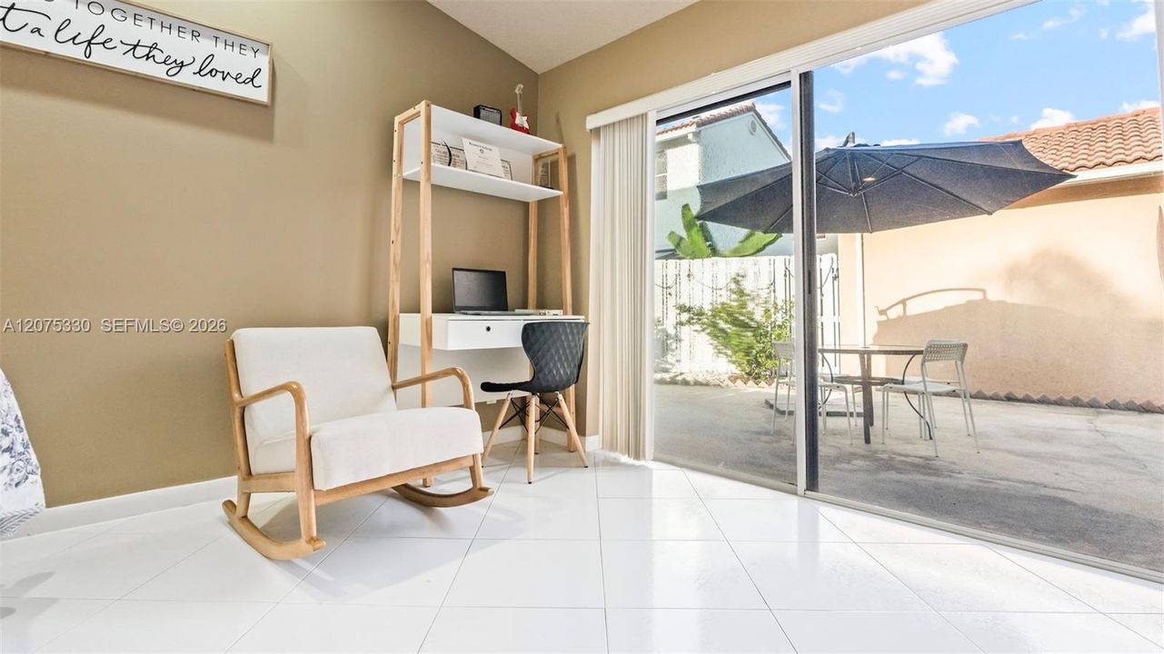 En Venta: $535,000 (3 camas, 2 baños, 1356 Pies cuadrados)