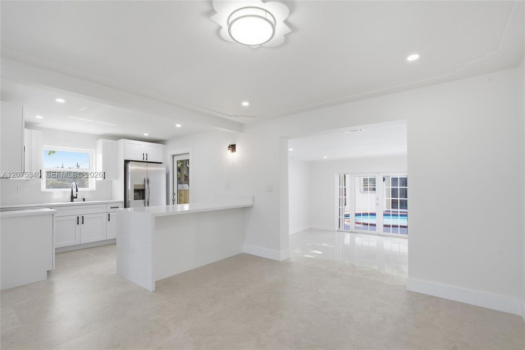 For Sale: $849,999 (3 beds, 3 baths, 2339 Square Feet)