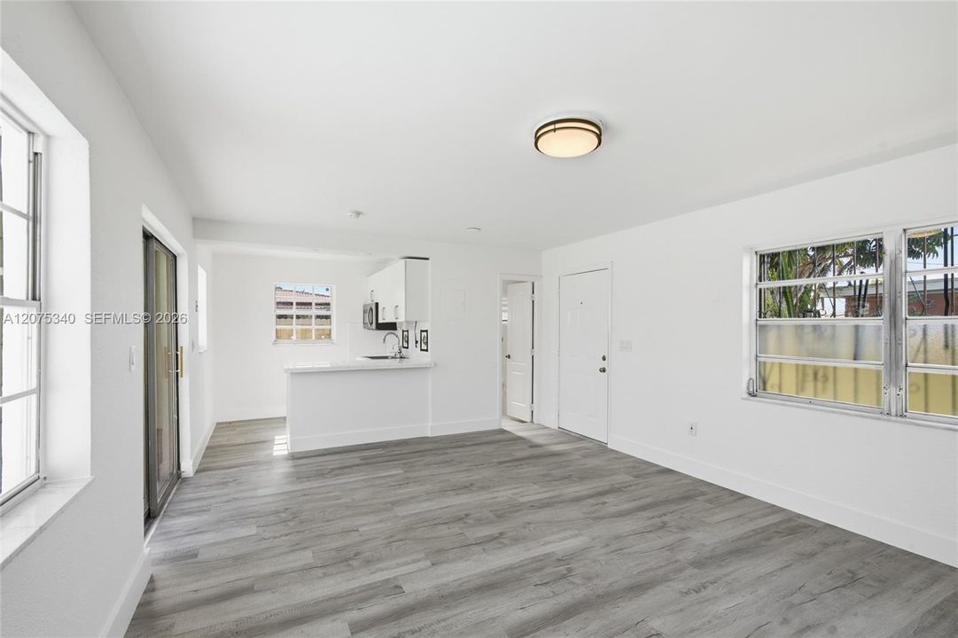For Sale: $849,999 (3 beds, 3 baths, 2339 Square Feet)