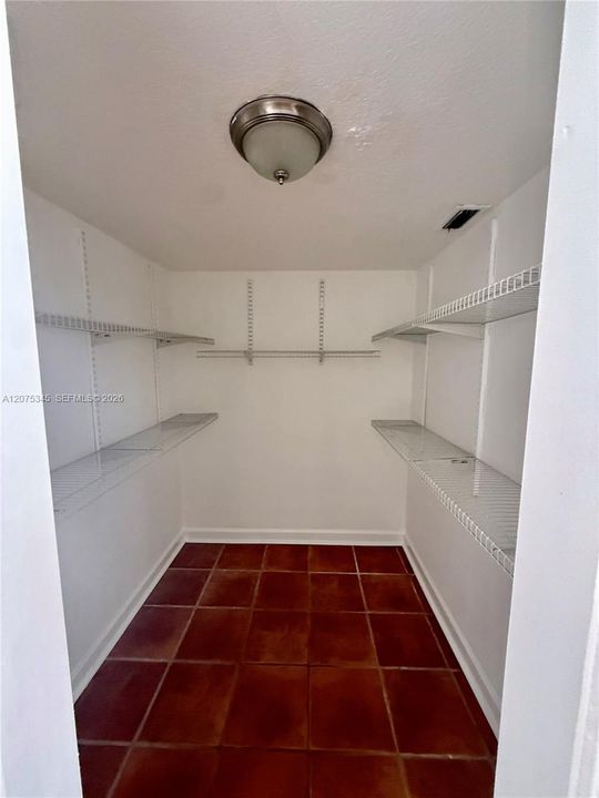 For Rent: $3,200 (3 beds, 2 baths, 1508 Square Feet)
