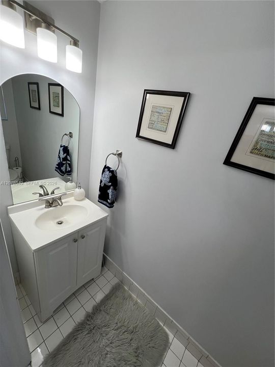 For Sale: $415,000 (2 beds, 2 baths, 1312 Square Feet)