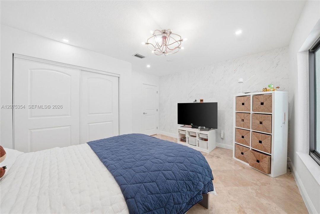 En Renta: $4,700 (3 camas, 2 baños, 1790 Pies cuadrados)