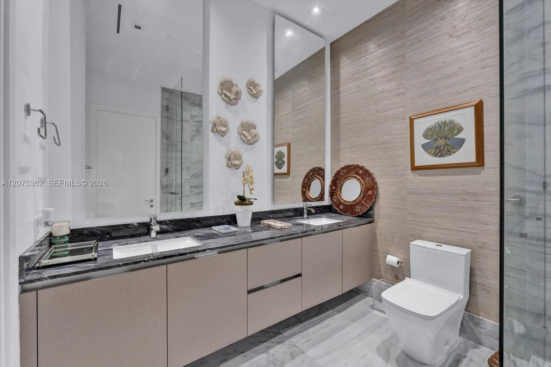 For Sale: $6,180,000 (3 beds, 3 baths, 3262 Square Feet)