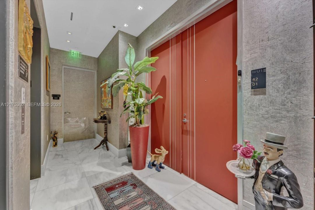 For Sale: $6,180,000 (3 beds, 3 baths, 3262 Square Feet)