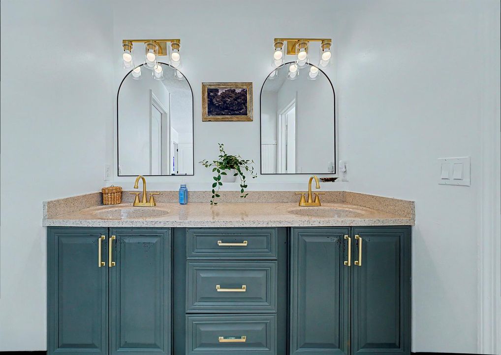 Owner Suite Bathroom