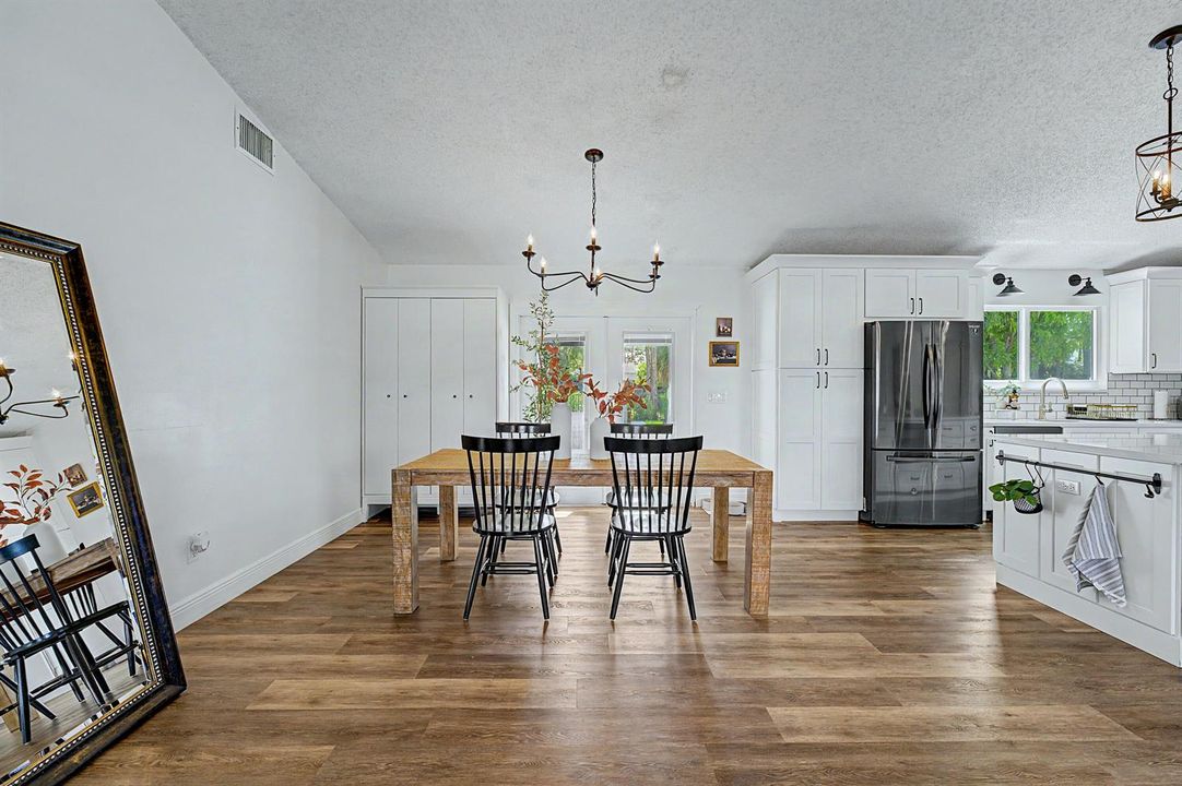 Dining/Kitchen