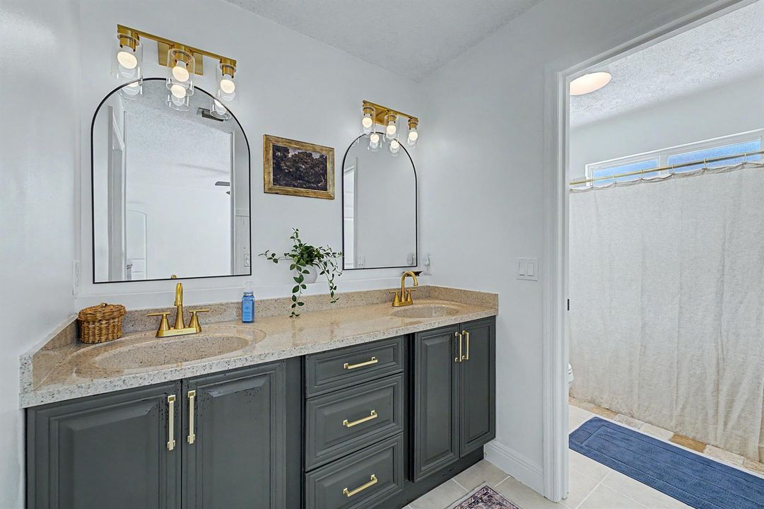 Owner Suite Bathroom