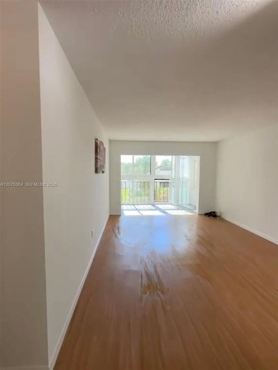 В аренду: $1,600 (2 спален, 1 ванн, 0 Квадратных фут)