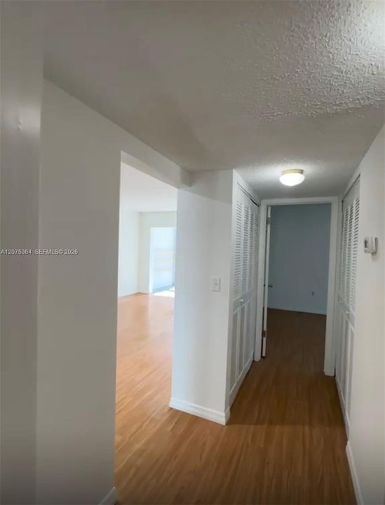 В аренду: $1,600 (2 спален, 1 ванн, 0 Квадратных фут)