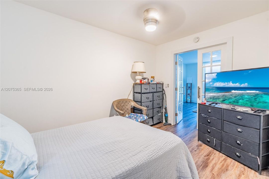 В аренду: $2,200 (2 спален, 2 ванн, 760 Квадратных фут)