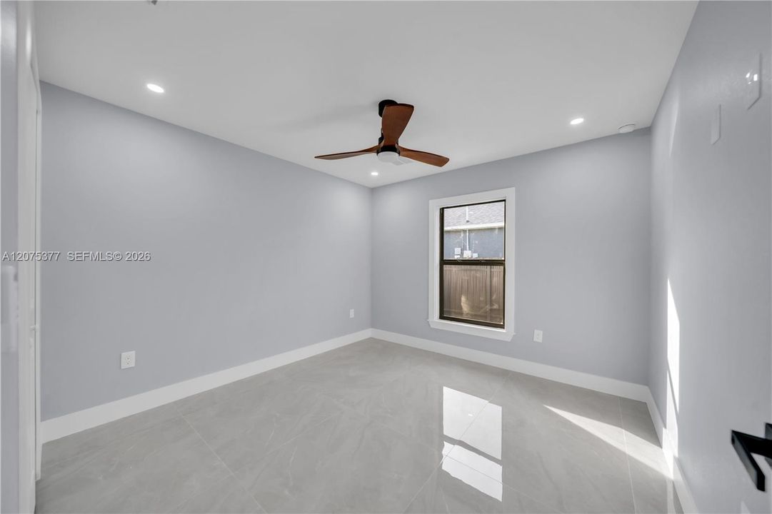 For Sale: $398,900 (3 beds, 2 baths, 1362 Square Feet)