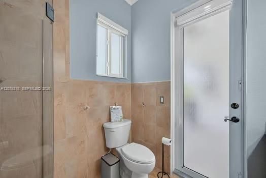 For Sale: $775,000 (4 beds, 3 baths, 2270 Square Feet)