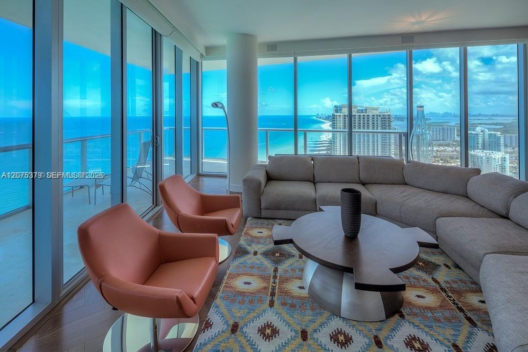 For Rent: $22,500 (4 beds, 5 baths, 2871 Square Feet)