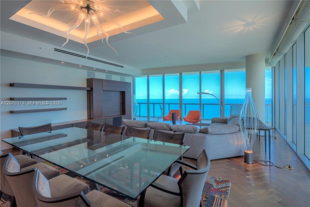 For Rent: $22,500 (4 beds, 5 baths, 2871 Square Feet)