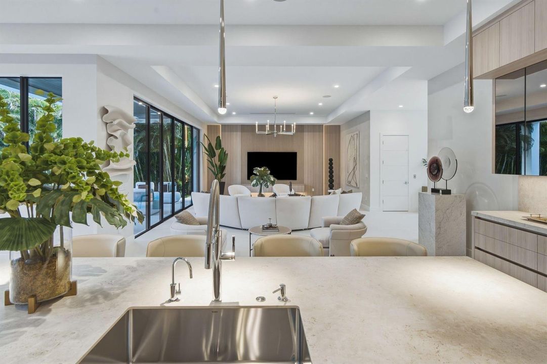 1300 NE 4th Ct Boca Raton FL 37