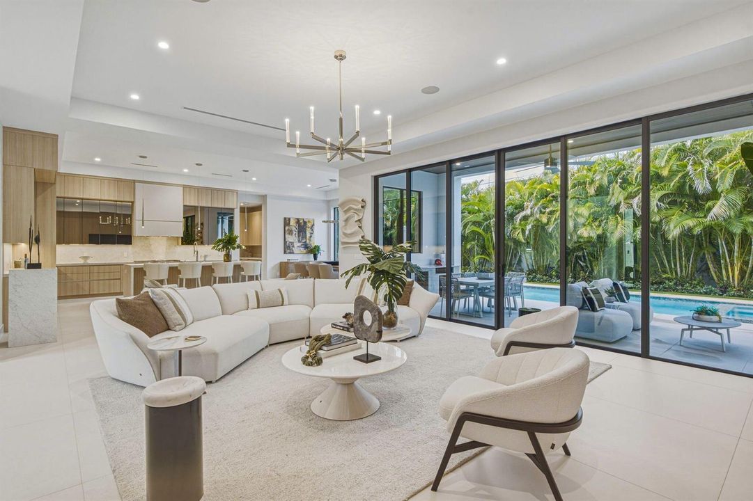 1300 NE 4th Ct Boca Raton FL 26