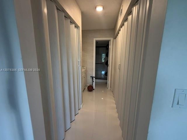 En Venta: $314,500 (3 camas, 2 baños, 1300 Pies cuadrados)