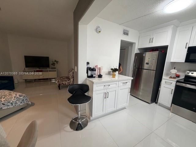En Venta: $314,500 (3 camas, 2 baños, 1300 Pies cuadrados)