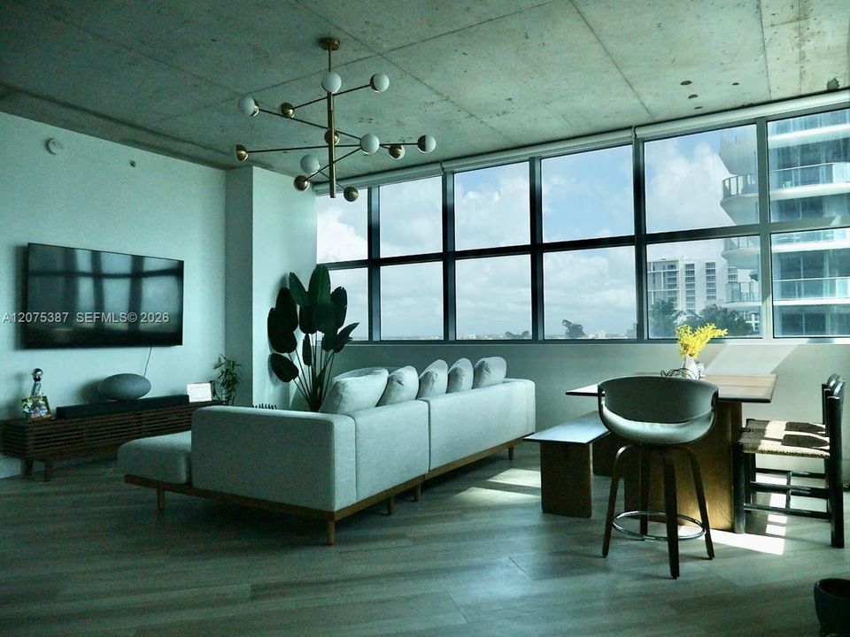 For Rent: $5,200 (2 beds, 2 baths, 1262 Square Feet)