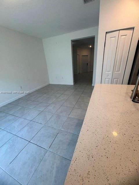 For Rent: $2,600 (3 beds, 2 baths, 1612 Square Feet)
